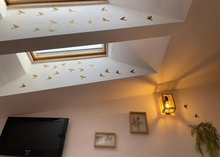 Apartamento Acogedor ático En Vute-23-026 *