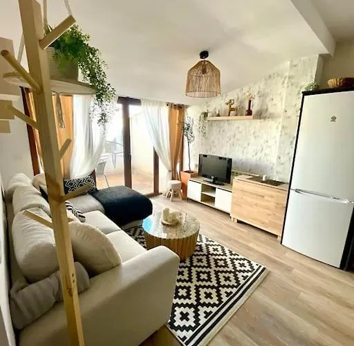 Apartamento Acogedor ático En Vute-23-026 *