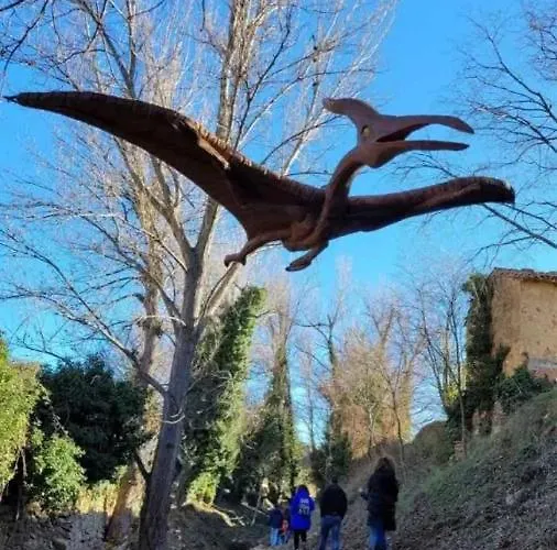 Acogedor ático En Vute-23-026 * Cantavieja