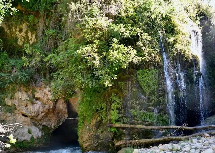 Apartamento Acogedor ático En Vute-23-026 *